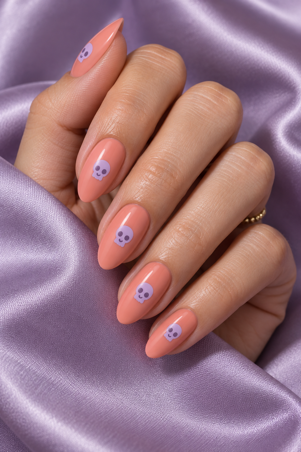 Manicura conceptual SAFE Calavera